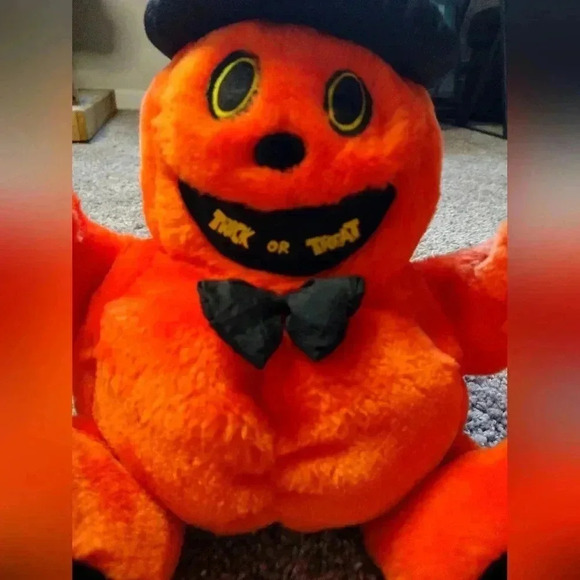 Chrisha Orange Jack O' Lantern pumpkin Playful Plush Vintage 1988 - Picture 5 of 12